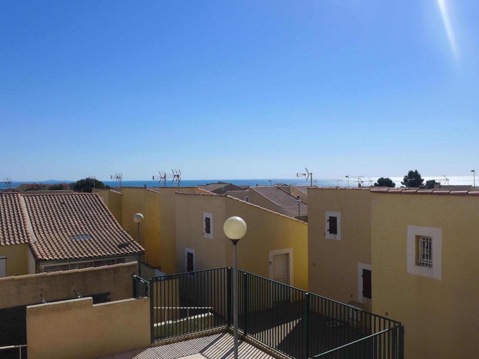 Saint-Pierre-la-Mer  Apartment Les Hauts De St Pierre By Interhome מראה חיצוני תמונה